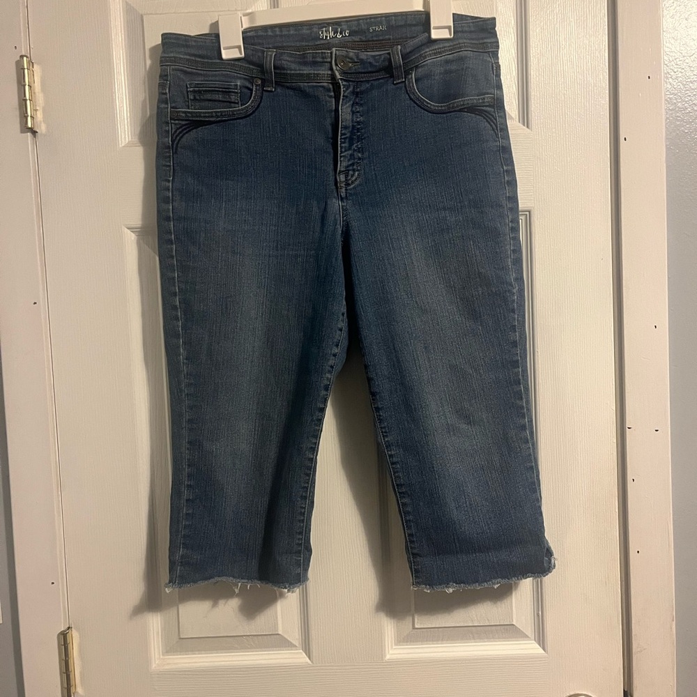 Style & Co. Dark Blue Cropped Women's Jeans